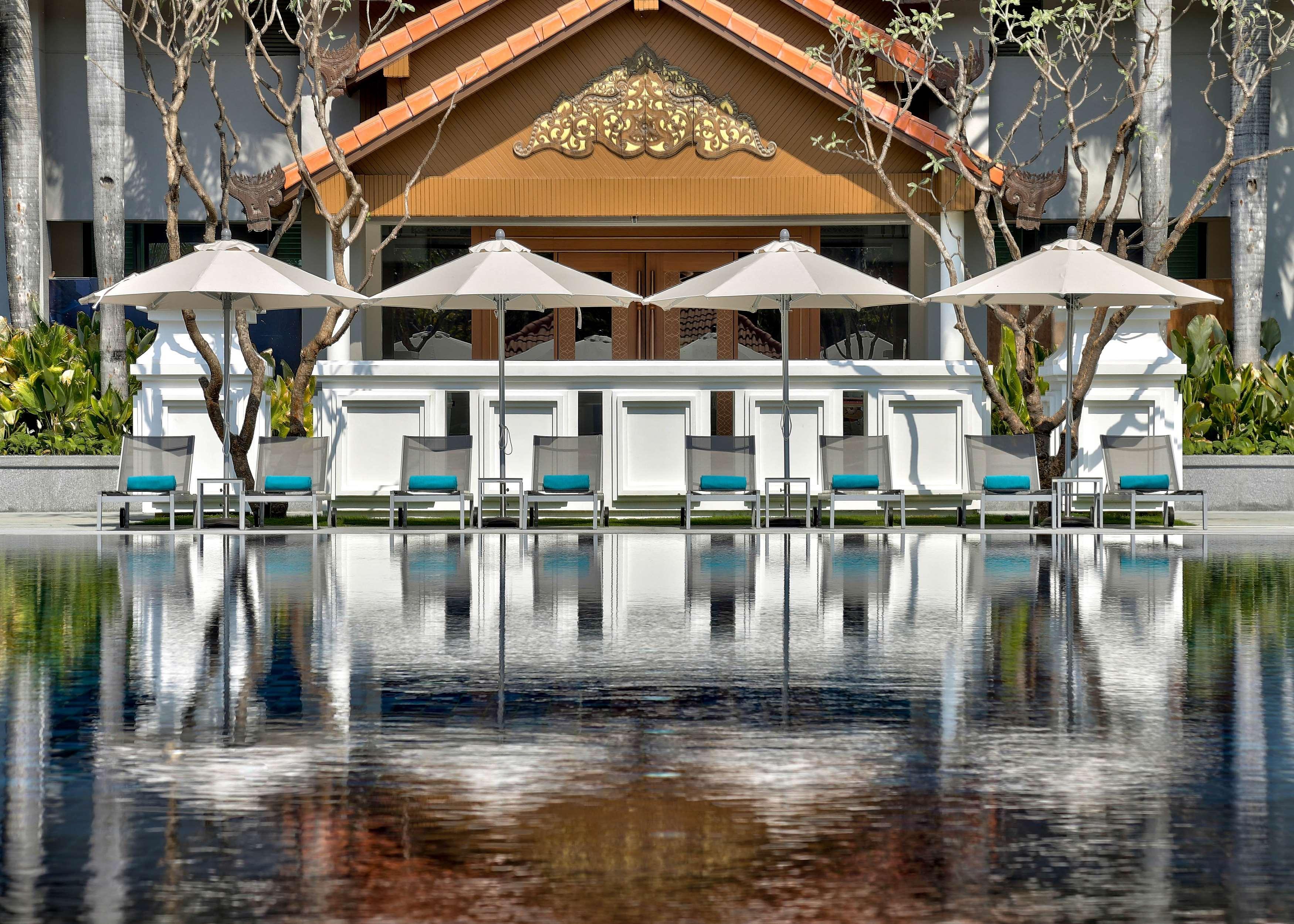 Hilton Mandalay Hotel Exterior photo