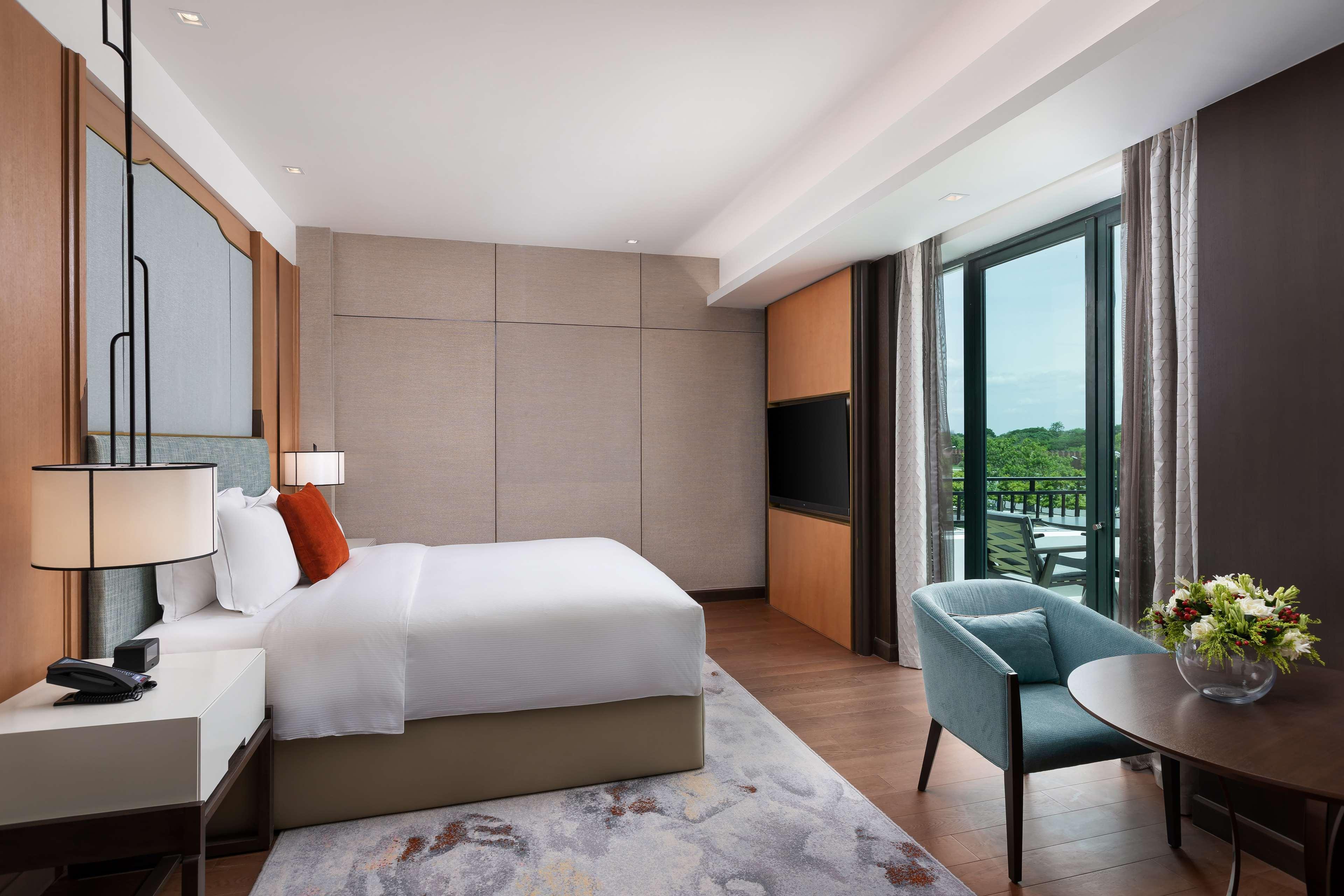 Hilton Mandalay Hotel Exterior photo