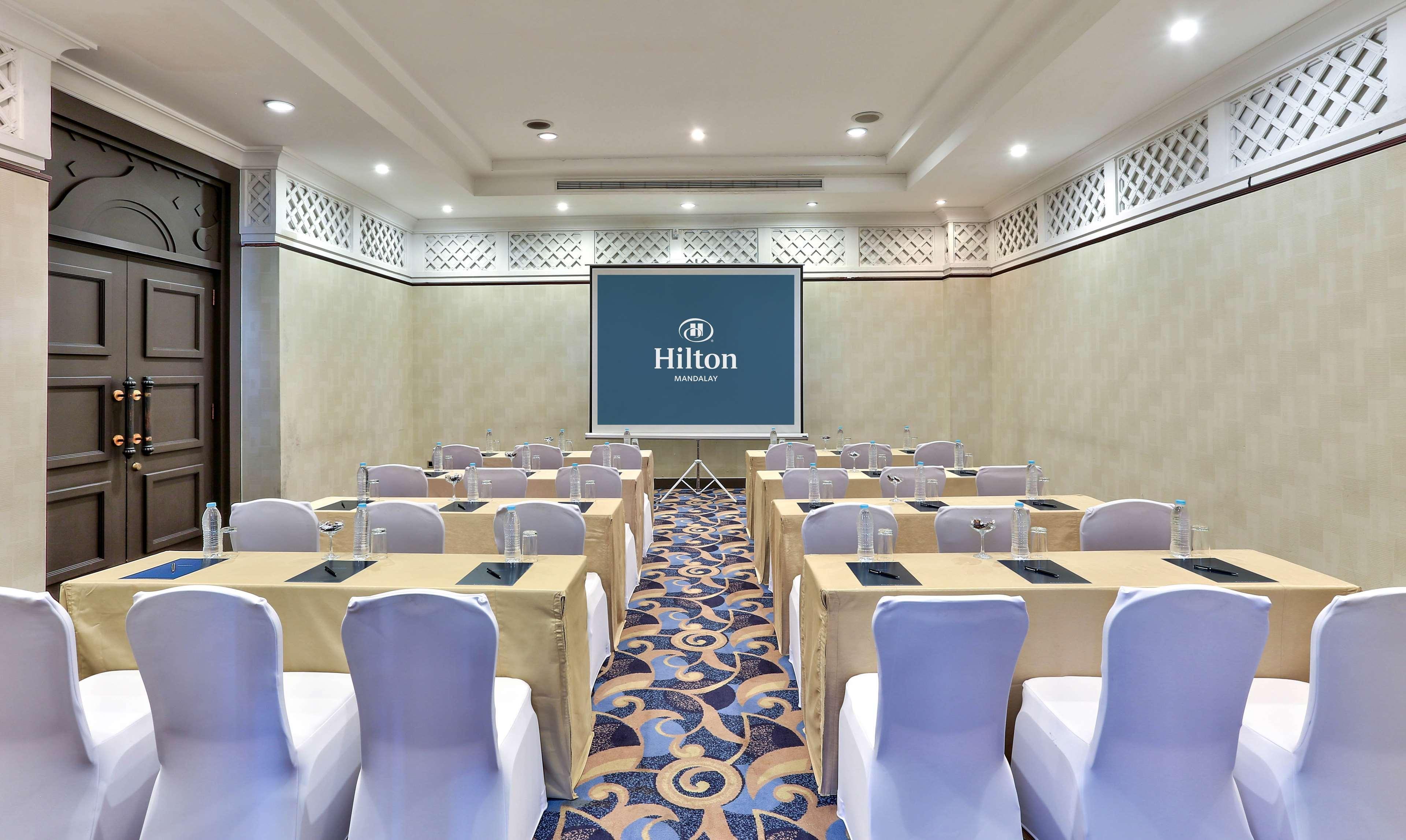 Hilton Mandalay Hotel Exterior photo